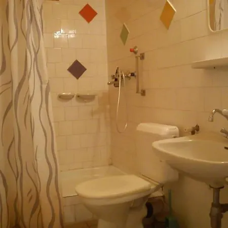 Vakacio Ifjusagi Udulo Motel