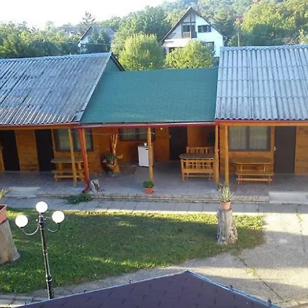 Motel Vakacio Ifjusagi Udulo